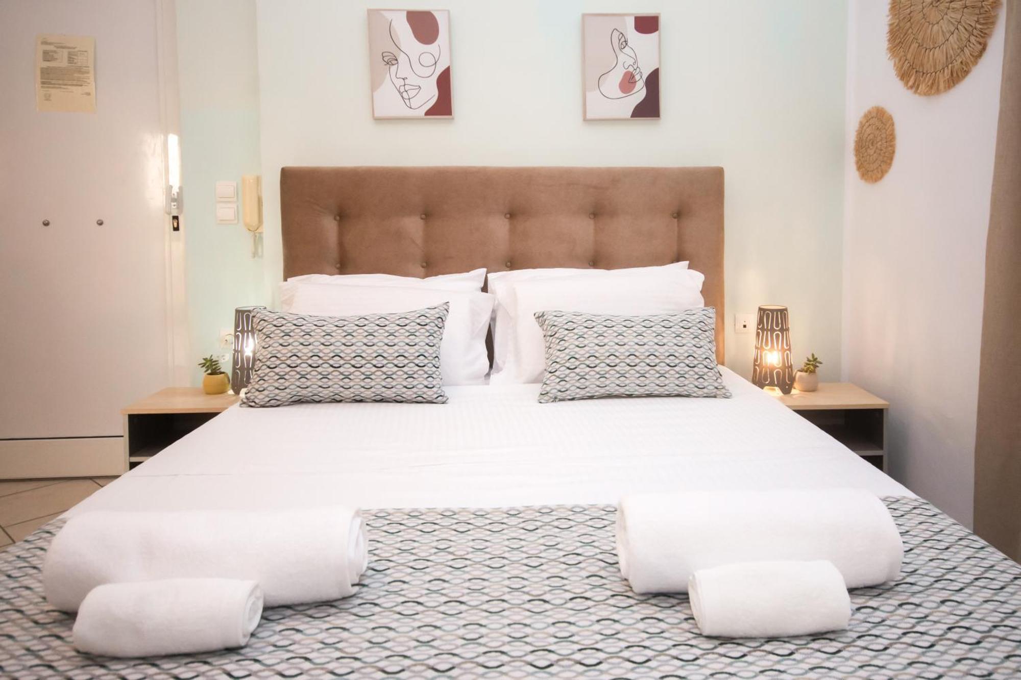 Infinity Wellness Boutique Hotel Afráta Eksteriør billede